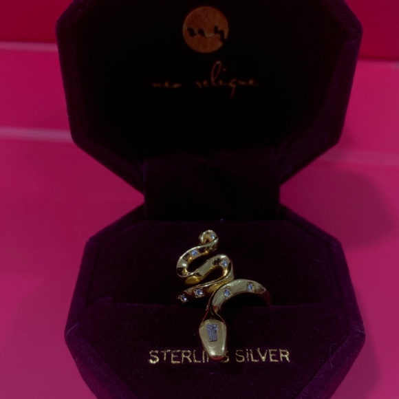 Rebirth snake ring - Picture 1 of 3